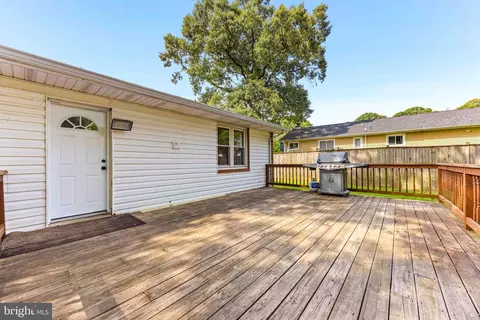 1616 Colony Rd, Pasadena, MD 21122 photo 29