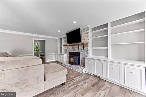 1616 Colony Rd, Pasadena, MD 21122 photo 11