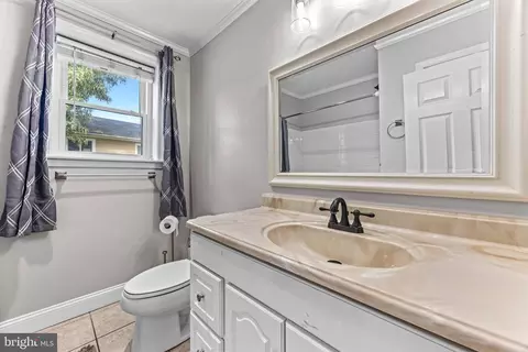 1616 Colony Rd, Pasadena, MD 21122 photo 25
