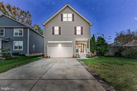 Exterior - 619 Park Pl, Deale, MD 20751 photo 2 of 11