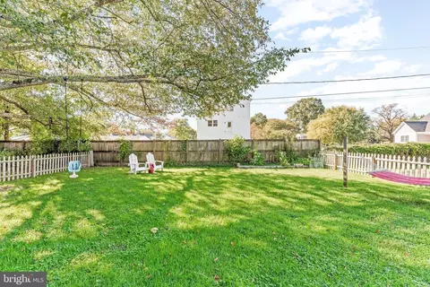 Exterior - 619 Park Pl, Deale, MD 20751 photo 10 of 11