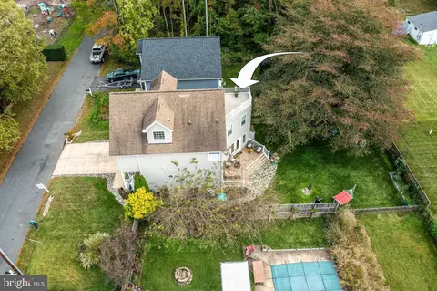 View/Area - 619 Park Pl, Deale, MD 20751 photo 5 of 10