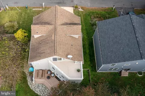 View/Area - 619 Park Pl, Deale, MD 20751 photo 3 of 10