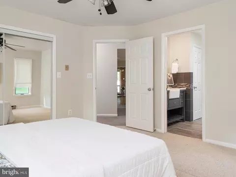 Bedroom - 1207 Bay View Ct, Edgewater, MD 21037 photo 3 of 7