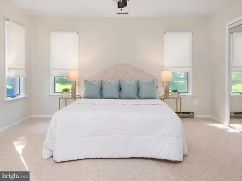 Bedroom - 1207 Bay View Ct, Edgewater, MD 21037 photo 2 of 7
