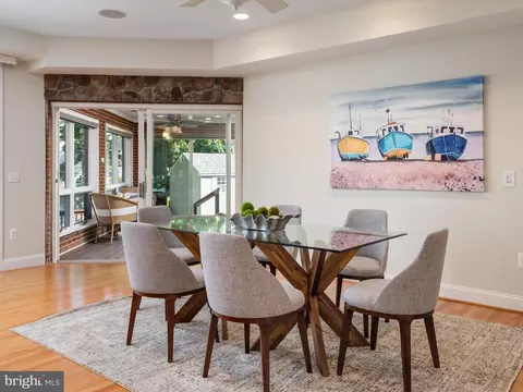 Dining - 1207 Bay View Ct, Edgewater, MD 21037 photo 2 of 2