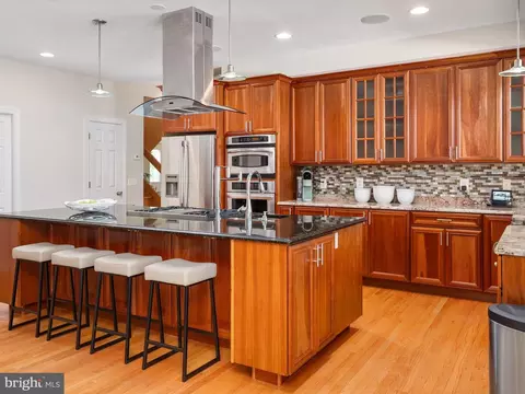Kitchen - 1207 Bay View Ct, Edgewater, MD 21037 photo 3 of 5
