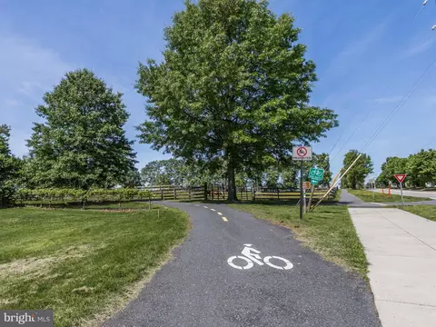 320 Double Eagle Dr, Linthicum Heights, MD 21090 photo 43