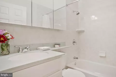 320 Double Eagle Dr, Linthicum Heights, MD 21090 photo 18