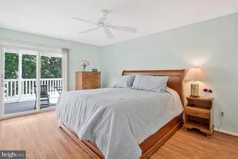 320 Double Eagle Dr, Linthicum Heights, MD 21090 photo 13