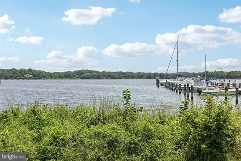 View/Area - 1610 Midland Rd, Edgewater, MD 21037 photo 1 of 2