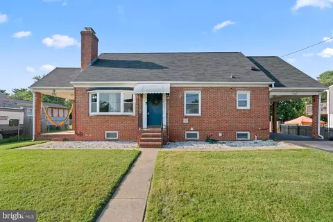 426 Bon Air Ave, Brooklyn Park, MD 21225