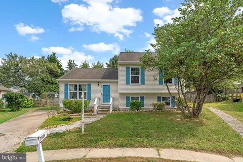 7535 Knoll Acres Rd, Hanover, MD 21076
