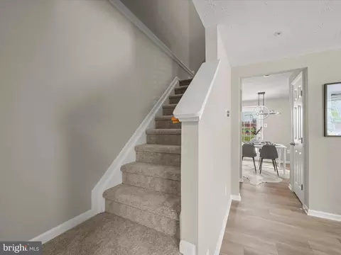 831 Cinnamon Ct, Odenton, MD 21113 photo 8