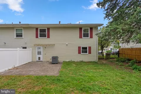 Exterior - 706 Chapelgate Dr, Odenton, MD 21113 photo 4 of 6