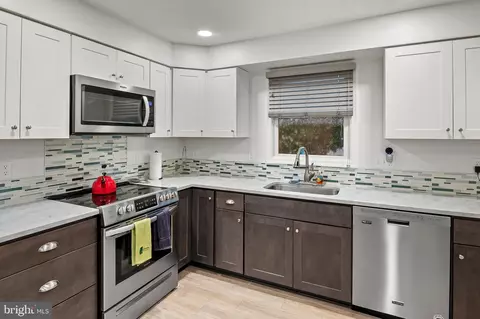990 Highpoint Dr, Annapolis, MD 21409 photo 13