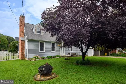 990 Highpoint Dr, Annapolis, MD 21409 photo 2