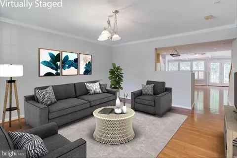Living - 1508 Falling Brook Ct, Odenton, MD 21113 photo 3 of 8