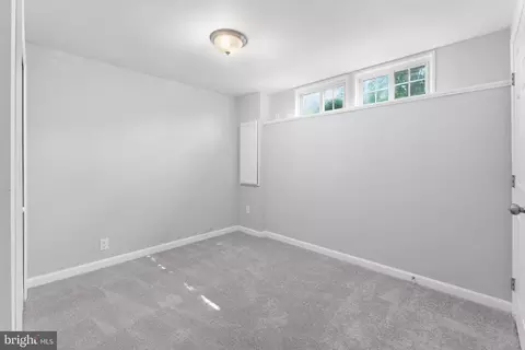 8230 Appalachian Dr, Pasadena, MD 21122 photo 33