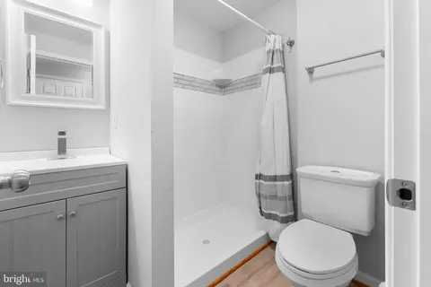 8230 Appalachian Dr, Pasadena, MD 21122 photo 32