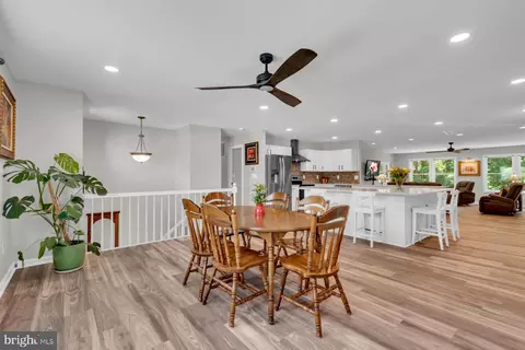Dining - 1521 Warfield Rd, Edgewater, MD 21037 photo 2 of 2
