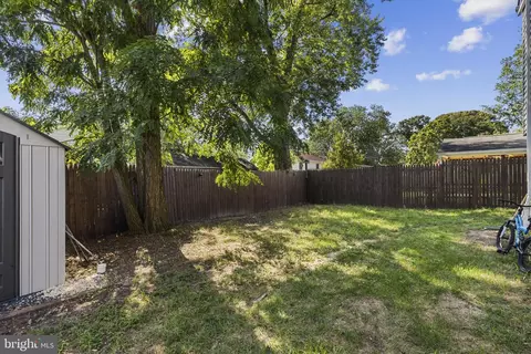Exterior - 736 213th St, Pasadena, MD 21122 photo 5 of 6