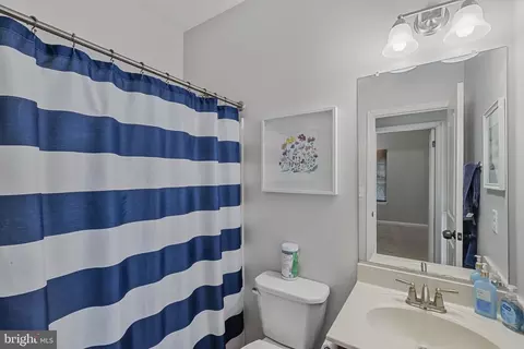 Bath - 736 213th St, Pasadena, MD 21122 photo 2 of 3