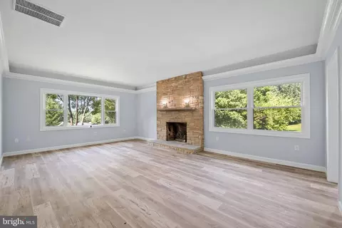 Living - 7410 Hawkins Dr, Hanover, MD 21076 photo 2 of 7