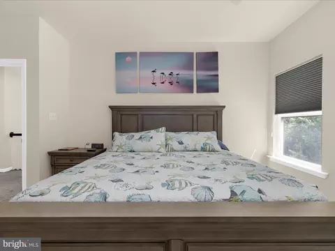 7964 Meridian Dr, Pasadena, MD 21122 photo 24