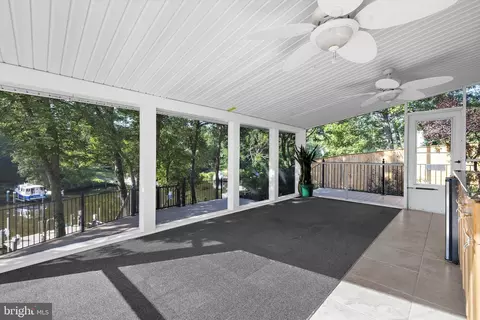 Exterior - 619 Riverside Dr, Pasadena, MD 21122 photo 5 of 13