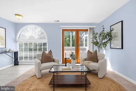 Living - 619 Riverside Dr, Pasadena, MD 21122 photo 9 of 10