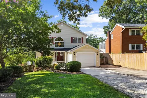 Exterior - 619 Riverside Dr, Pasadena, MD 21122 photo 12 of 13