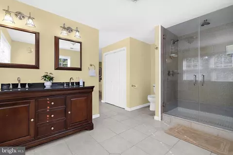 Bath - 619 Riverside Dr, Pasadena, MD 21122 photo 4 of 4