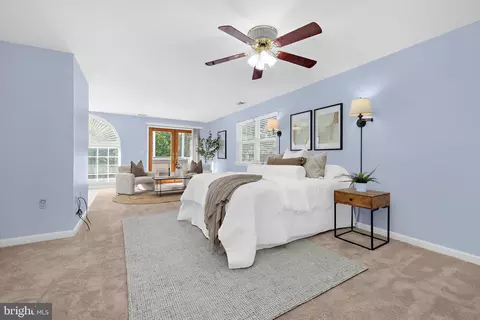 Bedroom - 619 Riverside Dr, Pasadena, MD 21122 photo 6 of 8