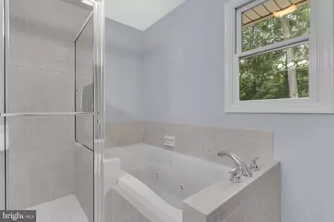 609 Marti Ln, Annapolis, MD 21401 photo 24