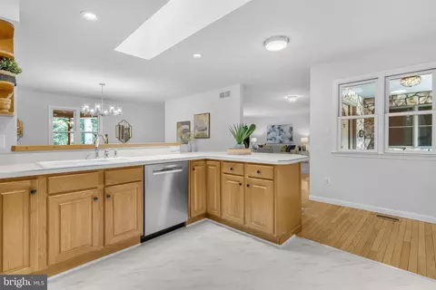 609 Marti Ln, Annapolis, MD 21401 photo 11