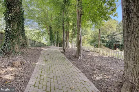Exterior - 340 Candle Ridge Dr, Arnold, MD 21012 photo 15 of 29