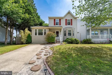 983 Pebblestone Rd, Pasadena, MD 21122