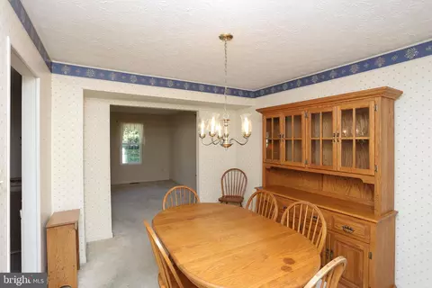 1533 Palm Ct, Pasadena, MD 21122 photo 7
