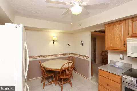 1533 Palm Ct, Pasadena, MD 21122 photo 10