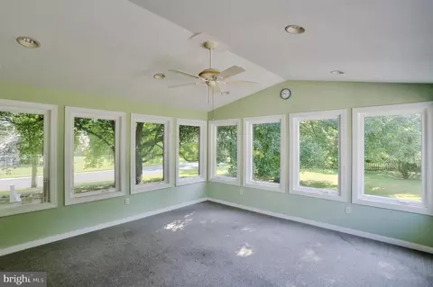 1533 Palm Ct, Pasadena, MD 21122 photo 15