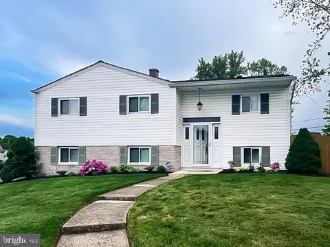 8912 Michelle Ln, Glen Burnie, MD 21061