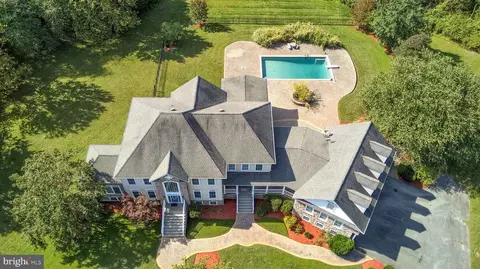 View/Area - 350 E Bay Front Rd, Deale, MD 20751 photo 1 of 3