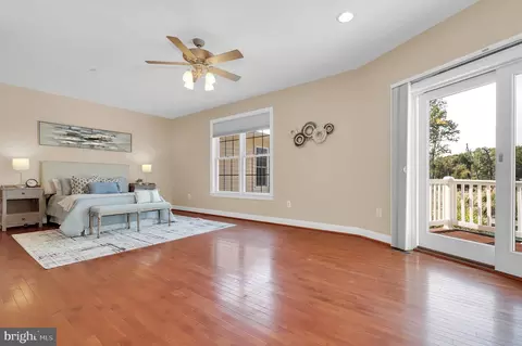 Bedroom - 350 E Bay Front Rd, Deale, MD 20751 photo 1 of 4