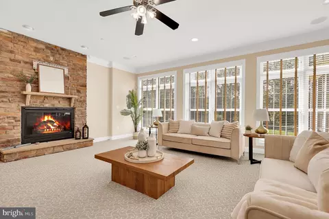 Living - 350 E Bay Front Rd, Deale, MD 20751 photo 2 of 8