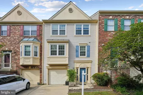 2561 Windy Oak Ct, Crofton, MD 21114