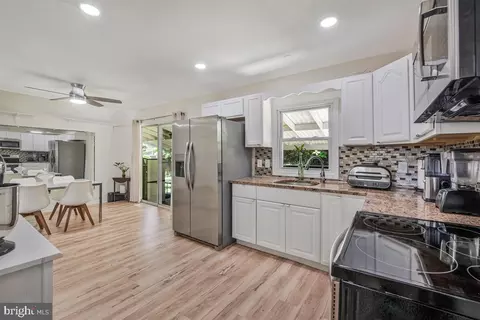 3342 Valley Lee S, Laurel, MD 20724 photo 13