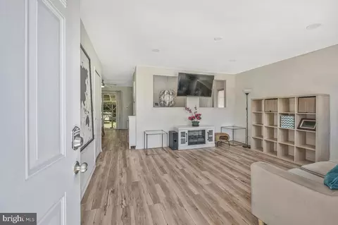 3342 Valley Lee S, Laurel, MD 20724 photo 5