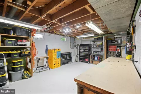 214 Dale Rd, Pasadena, MD 21122 photo 37