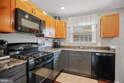 214 Dale Rd, Pasadena, MD 21122 photo 20